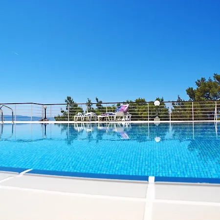 Aurora 3* Podgora (Split-Dalmatia)