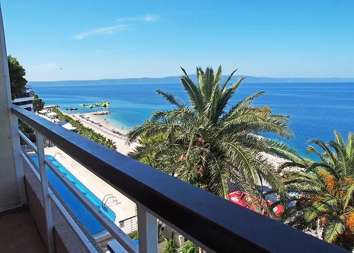 فندق Aurora 3*