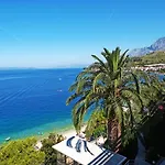 Hotel Aurora 3*