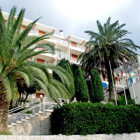 Hotel Aurora Podgora (Split-Dalmatia)