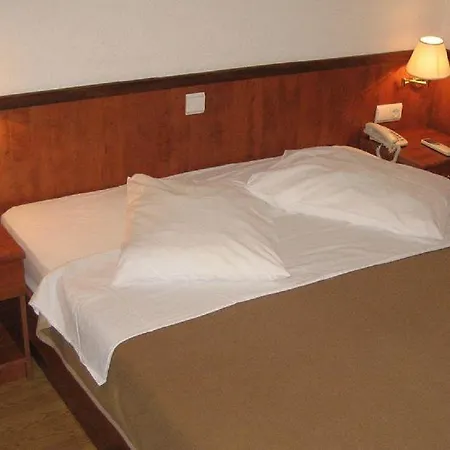 Aurora Hotel Podgora (Split-Dalmatia)