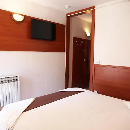 Aurora Hotel Podgora (Split-Dalmatia)