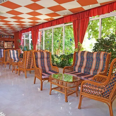 Ξενοδοχείο Aurora 3*
