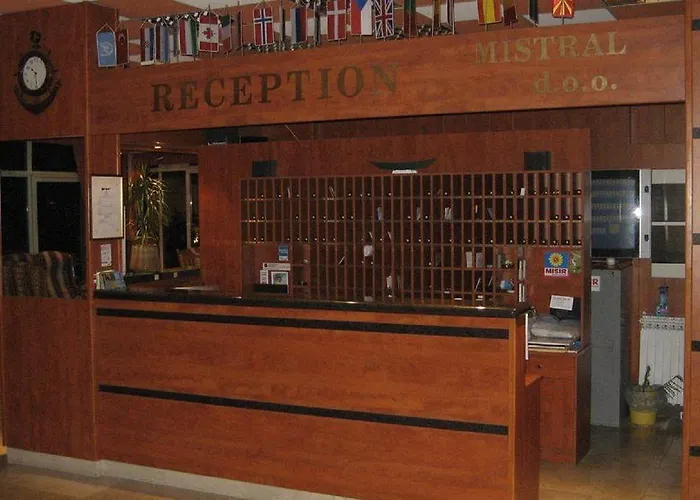 Aurora Hotel Podgora (Split-Dalmatia)